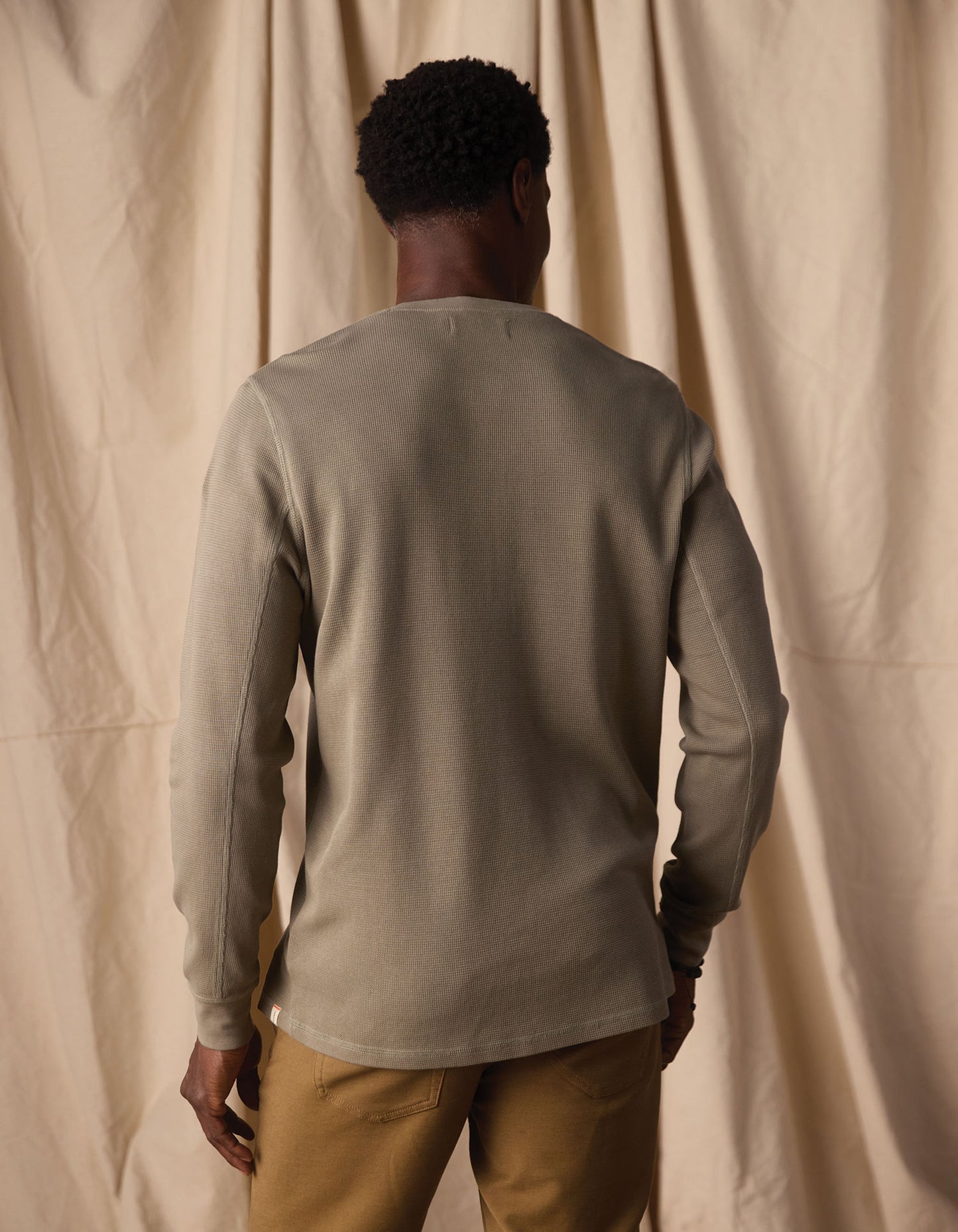 Vintage Thermal Mountain Henley in Moss