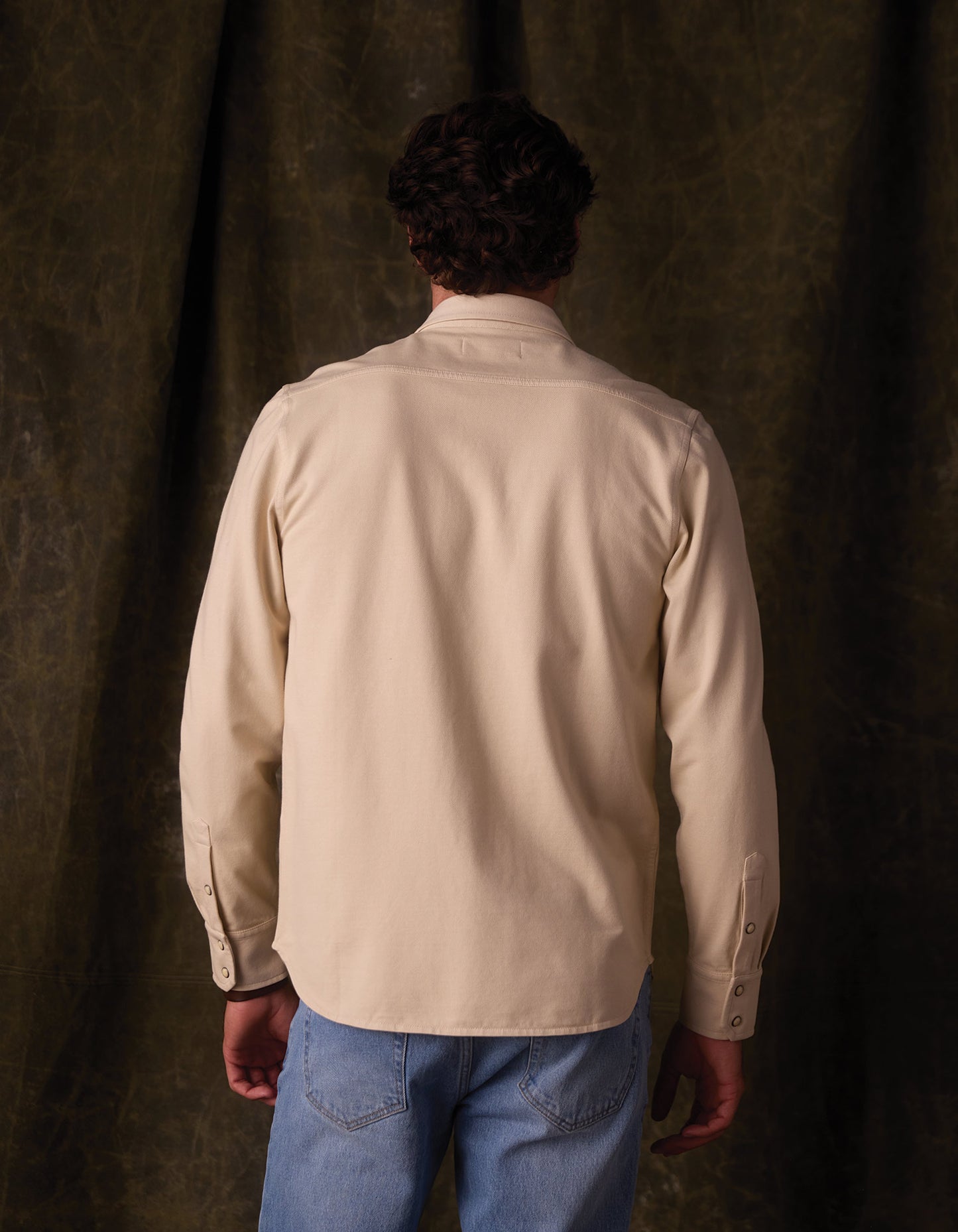 Tentoma Stretch Vintage Button Up in Bone