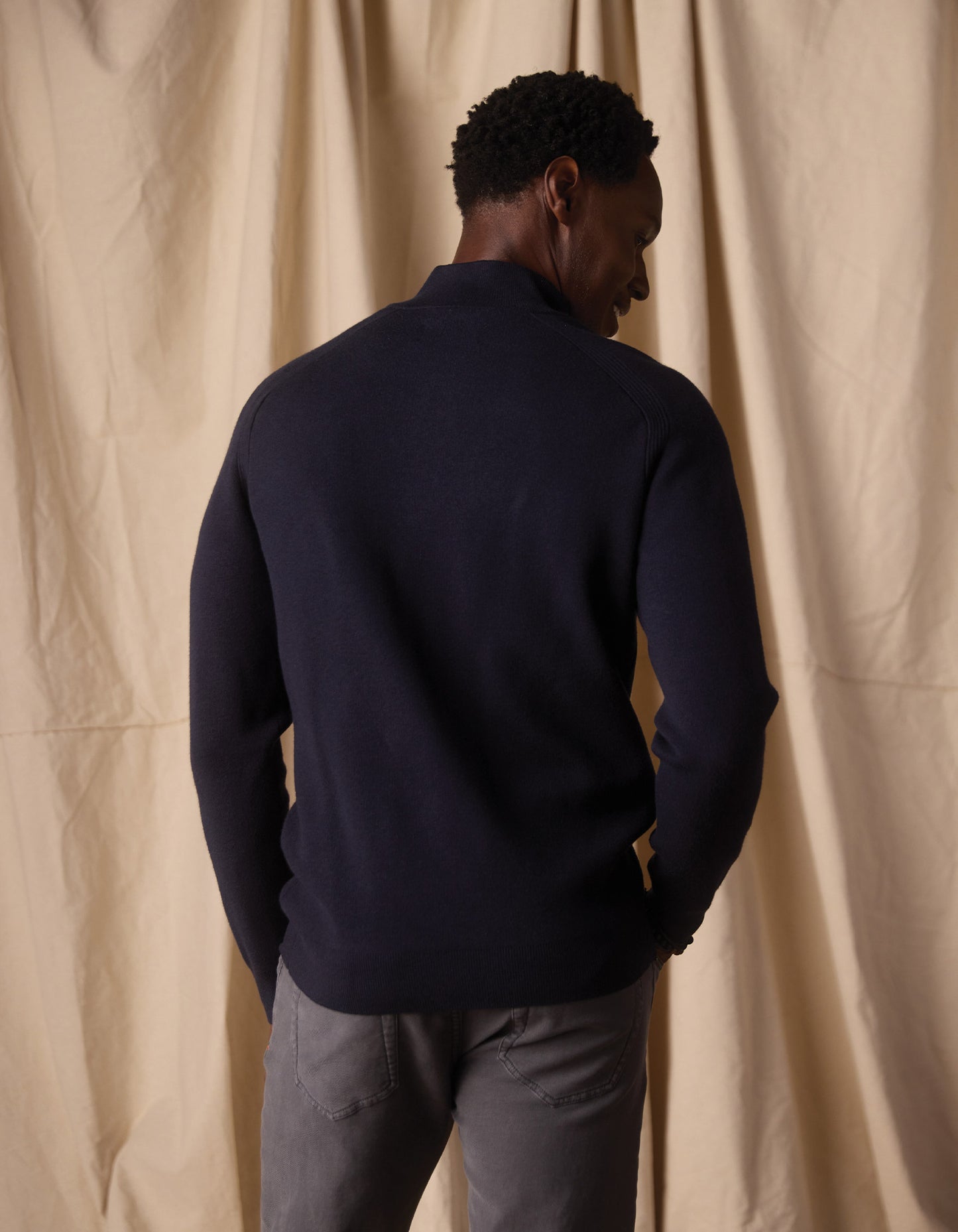 Cooper's Landing Quarterzip in Navy