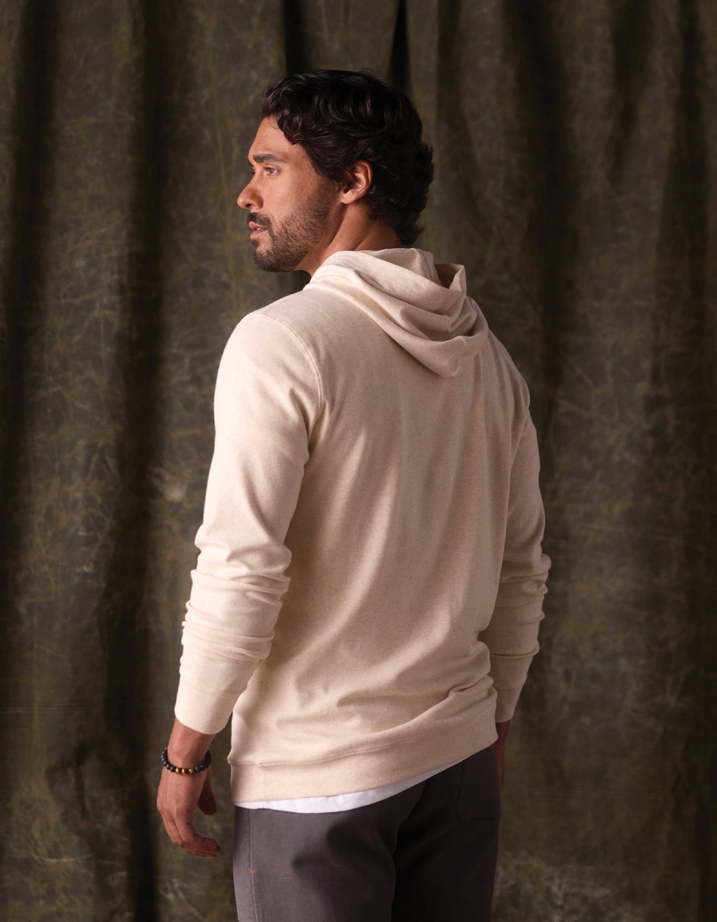 Puremeso Essential Hoodie in Fossil