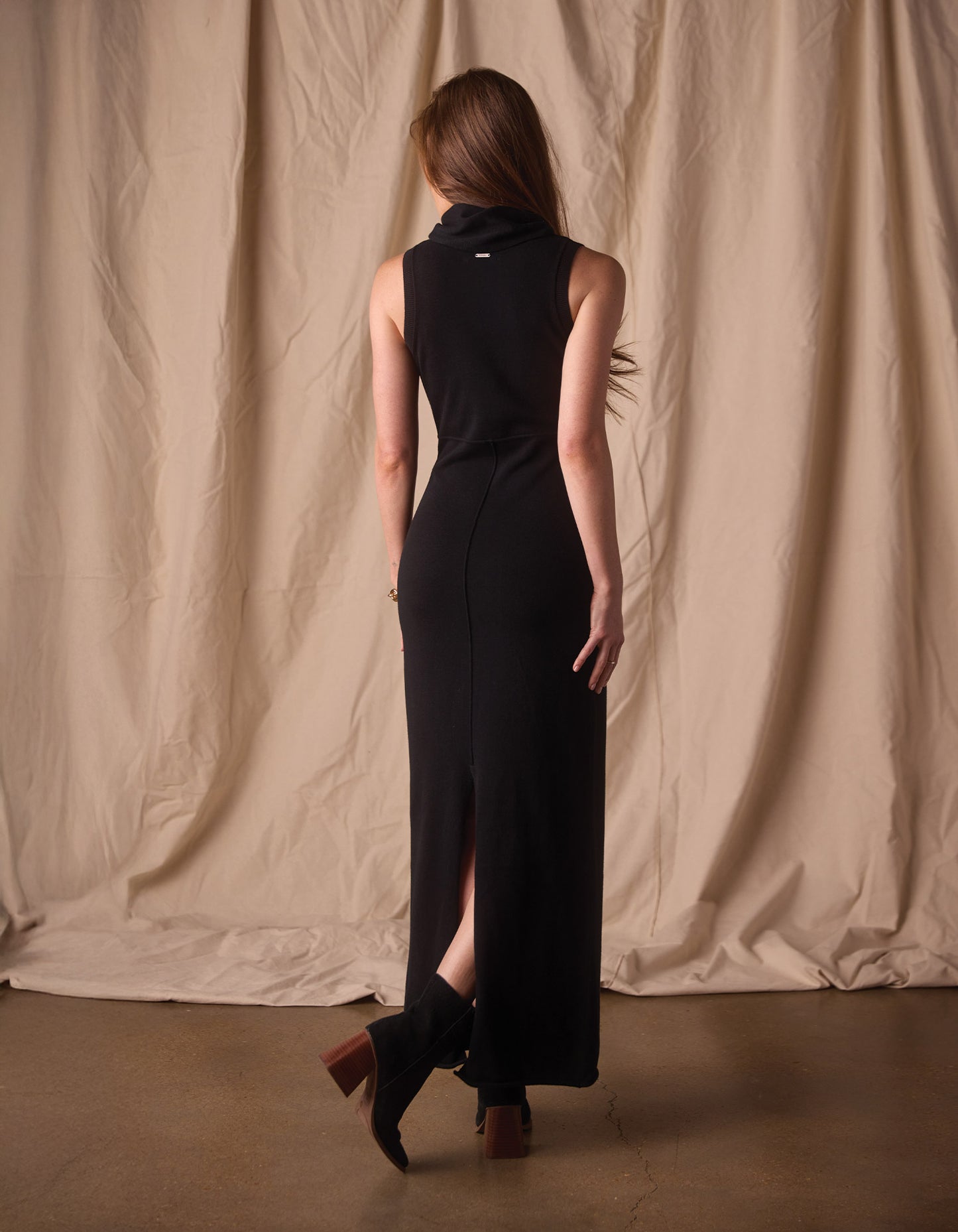 Eloise Column Dress in Black