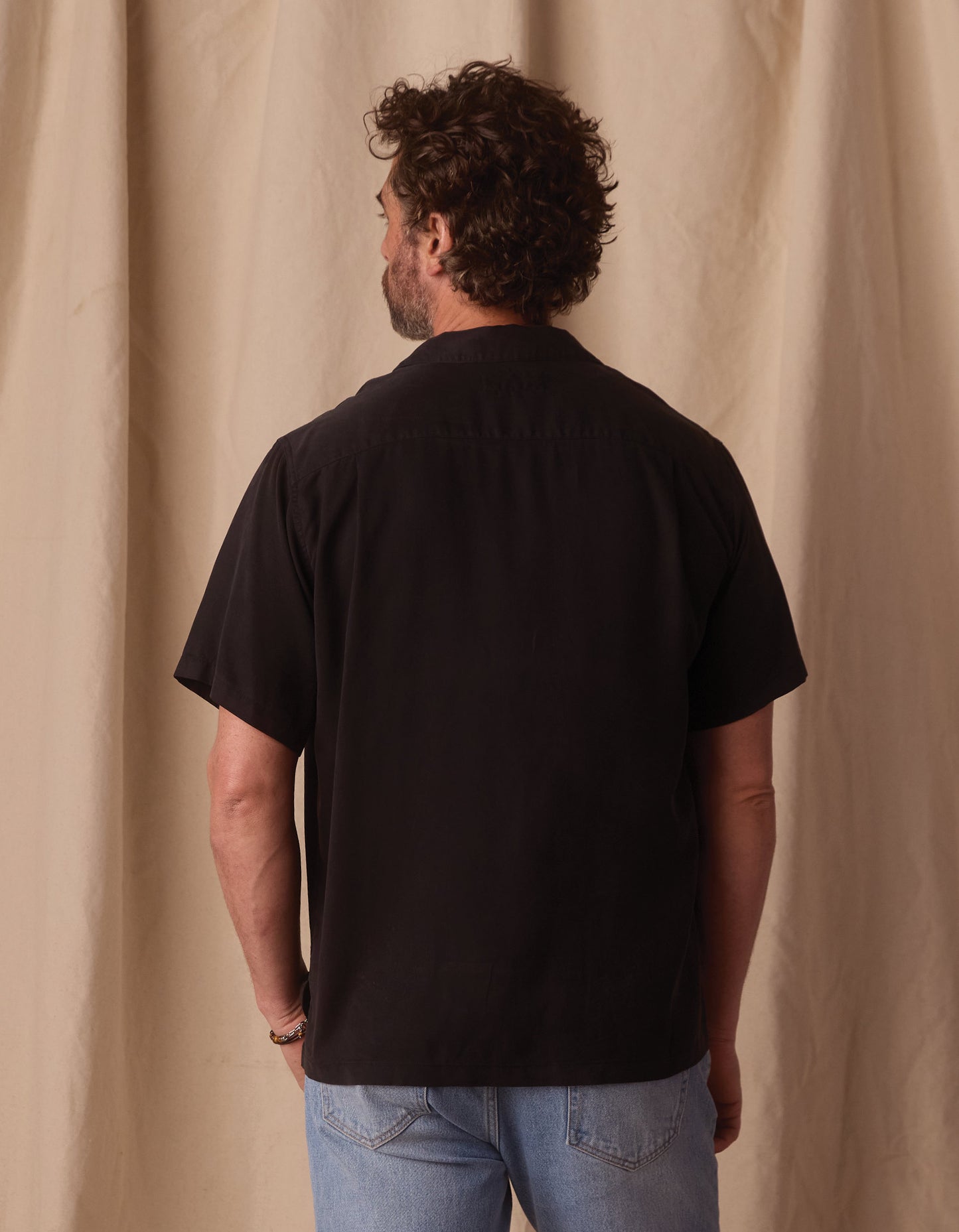 Sueded Costa Resort Shirt in Black
