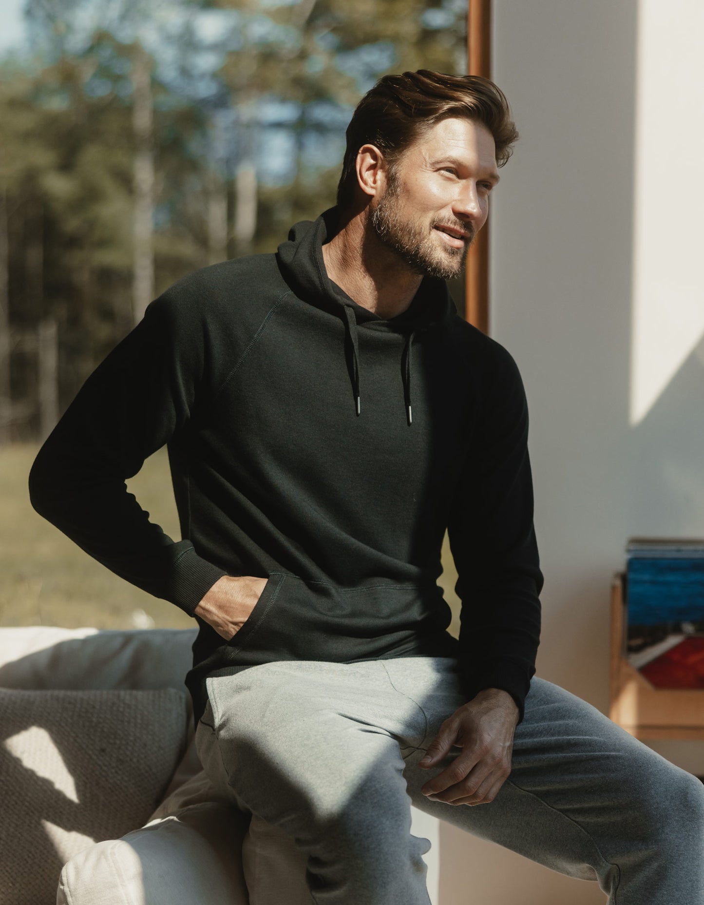 Puremeso Weekend Hoodie in Black