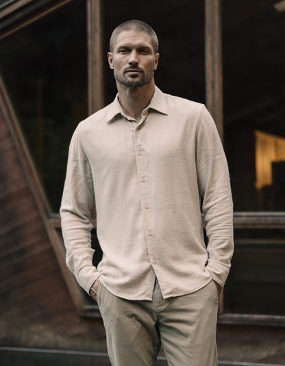 Owen Lightweight Button Up in Fossil