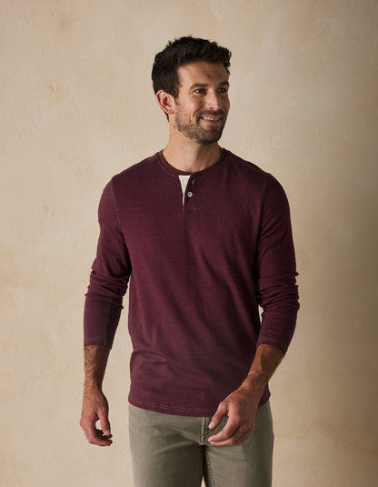 Puremeso Two Button Henley in Wine