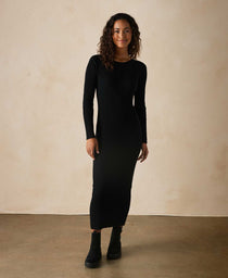 Ava Ribbed Maxi Dress: Black