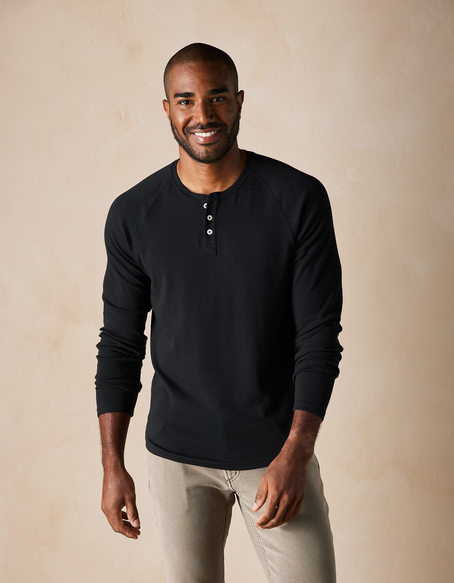 Puremeso Everyday Henley in Black