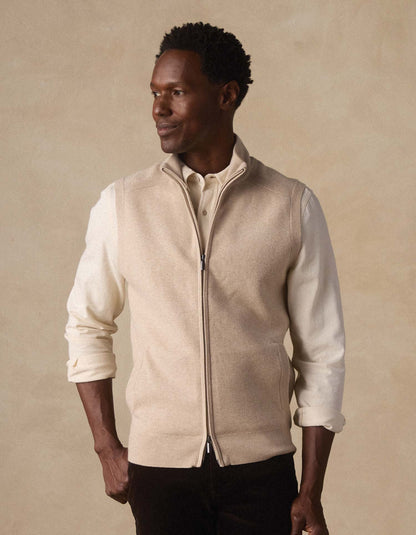 Cooper's Landing Vest in Oatmeal