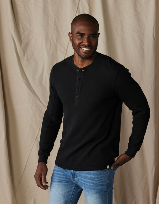 Vintage Thermal Mountain Henley in Black