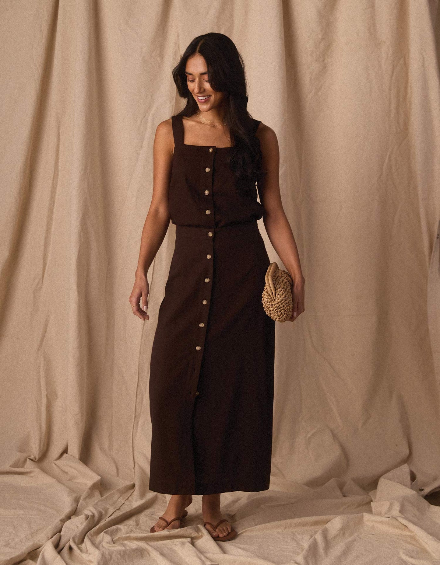 Leukos Linen-Blend Button Front Skirt in Umber