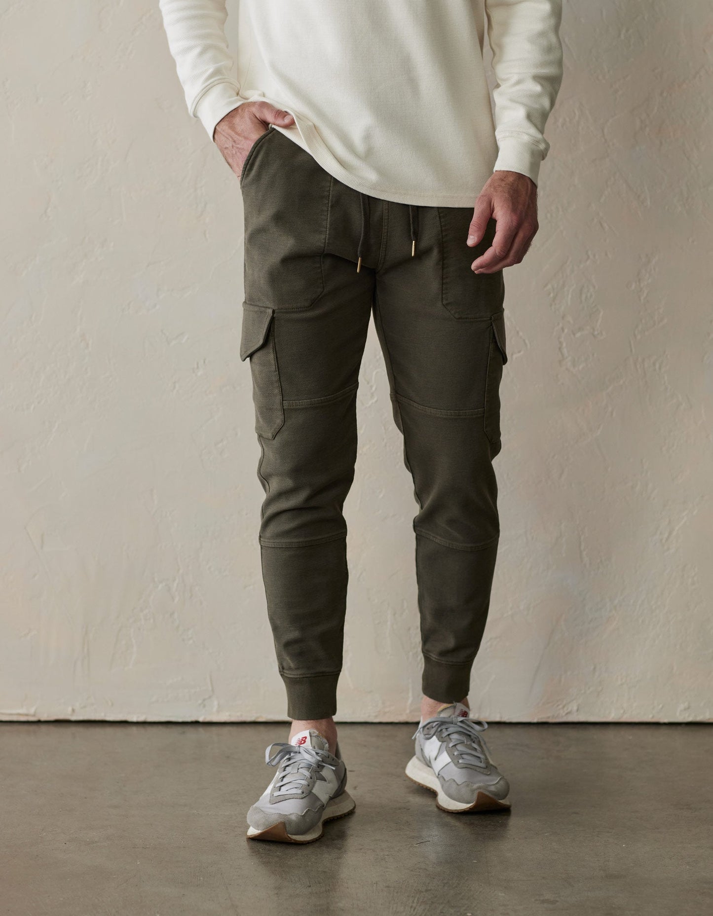 Comfort Terry Jogger in Dusty Olive