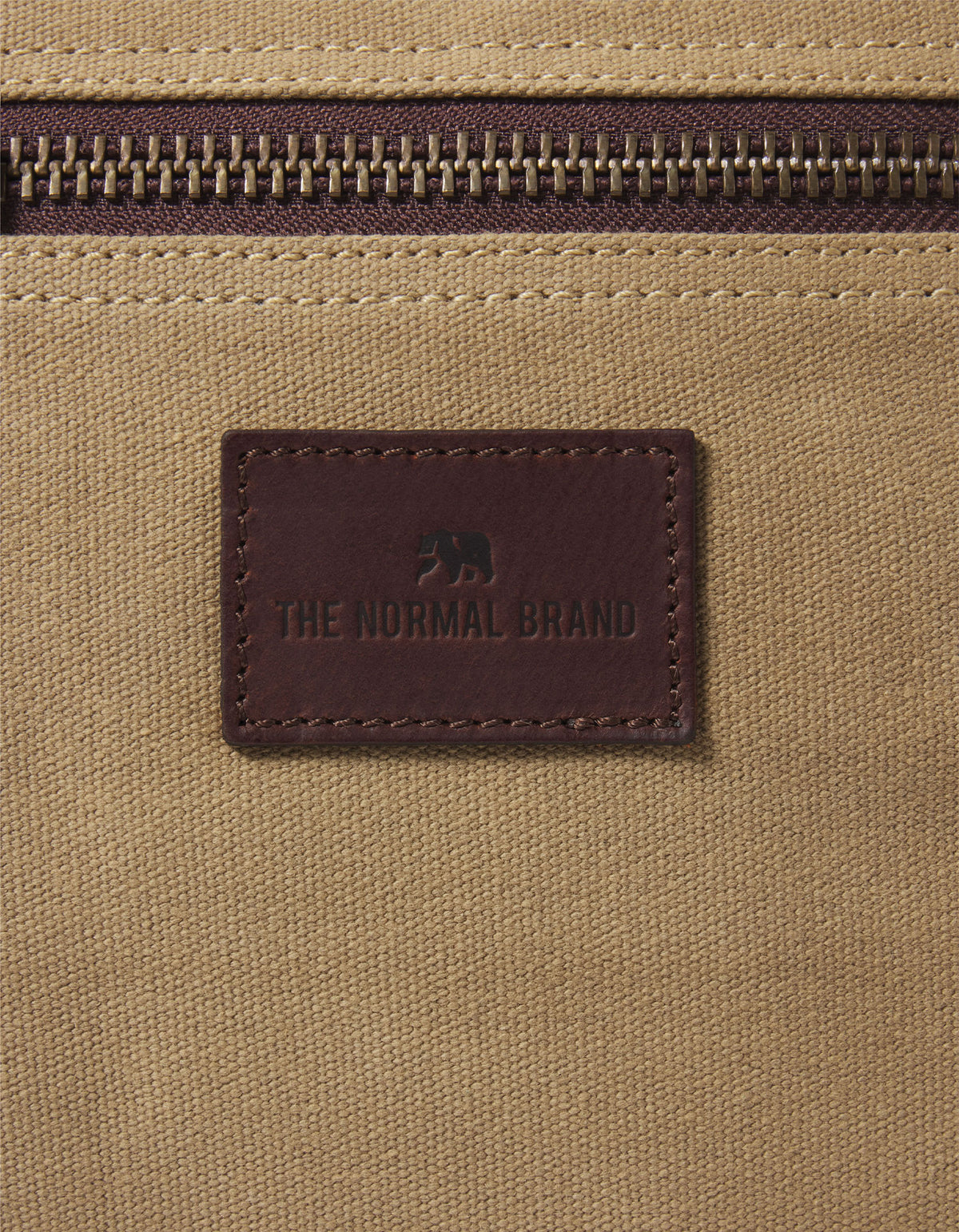 Senior Travel Bag in Tan