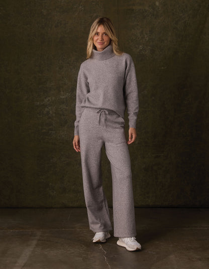 Arvada Hi-Neck Sweater in Heather Grey