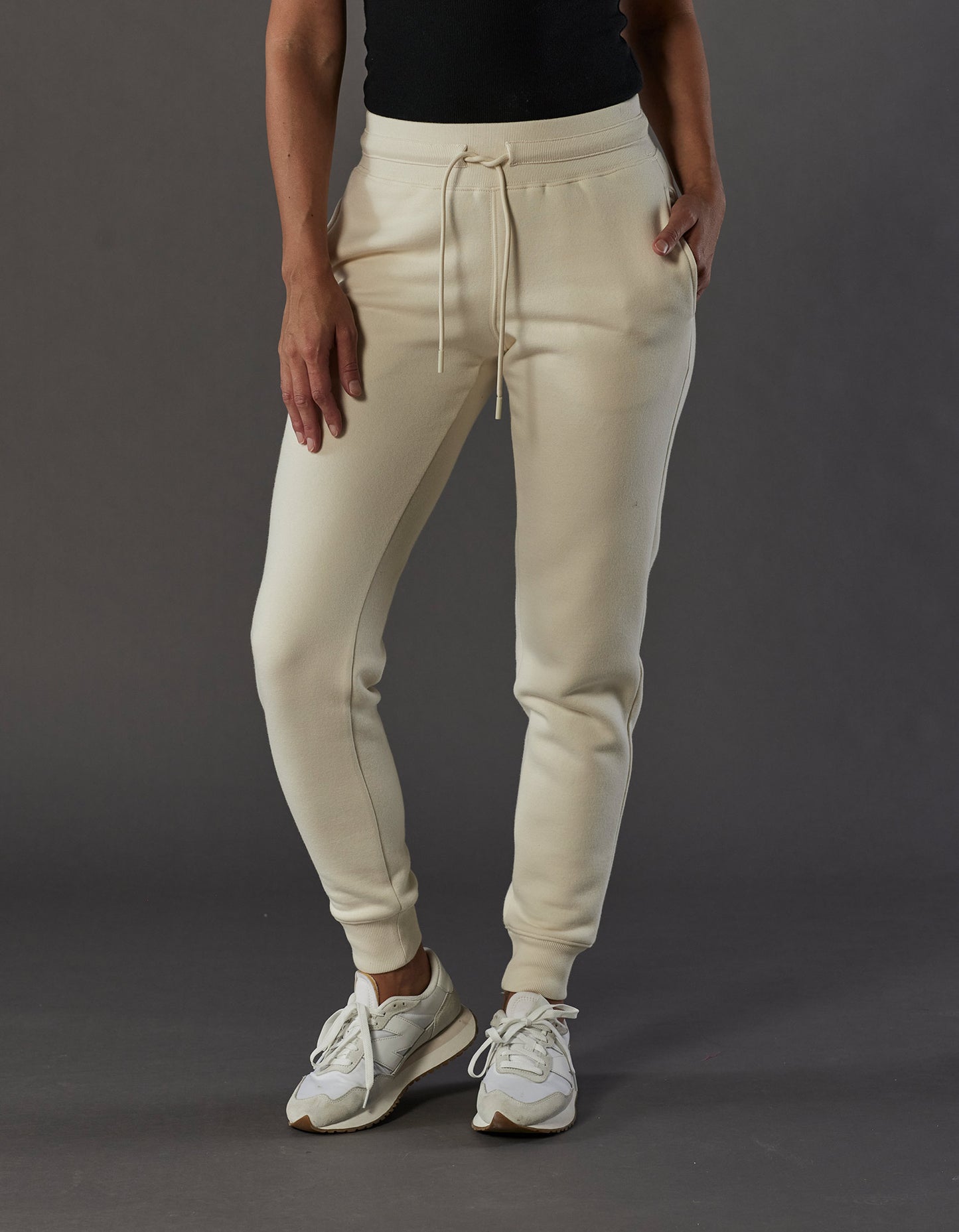 TNB x 1st Phorm Women's Jogger in Bone