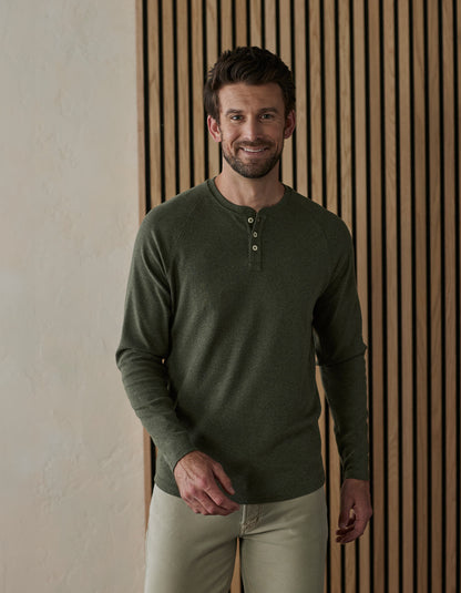 Puremeso Everyday Henley in Oakmoss