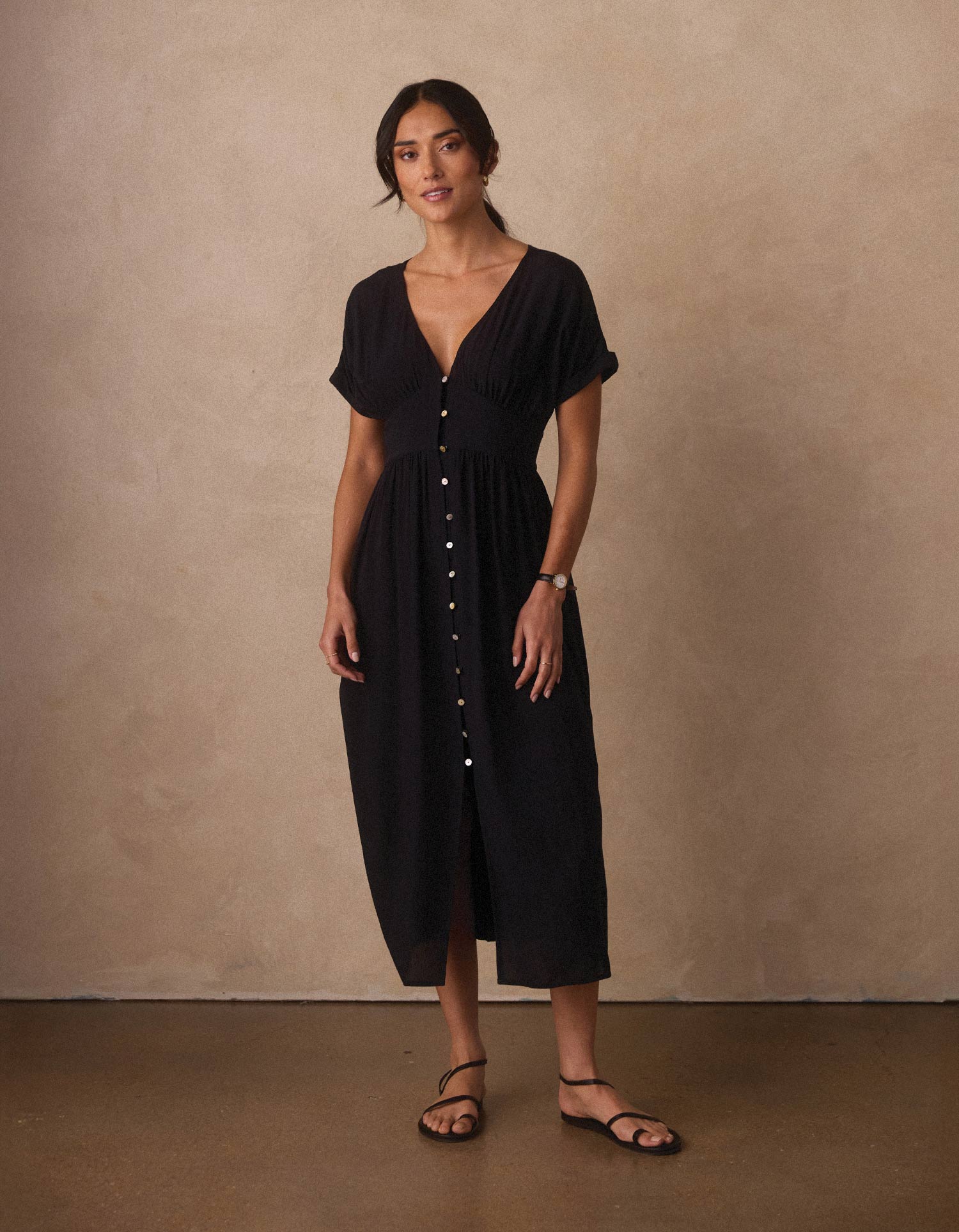 Aria Crepe Midi Dress in Black S