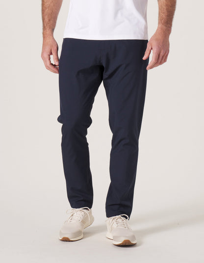 Hybrid Pant in Normal Navy