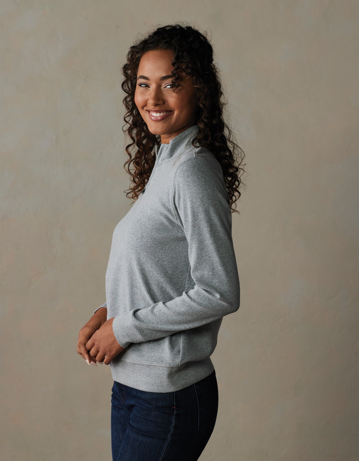 Puremeso Weekend Companion Quarter Zip in Athletic Grey