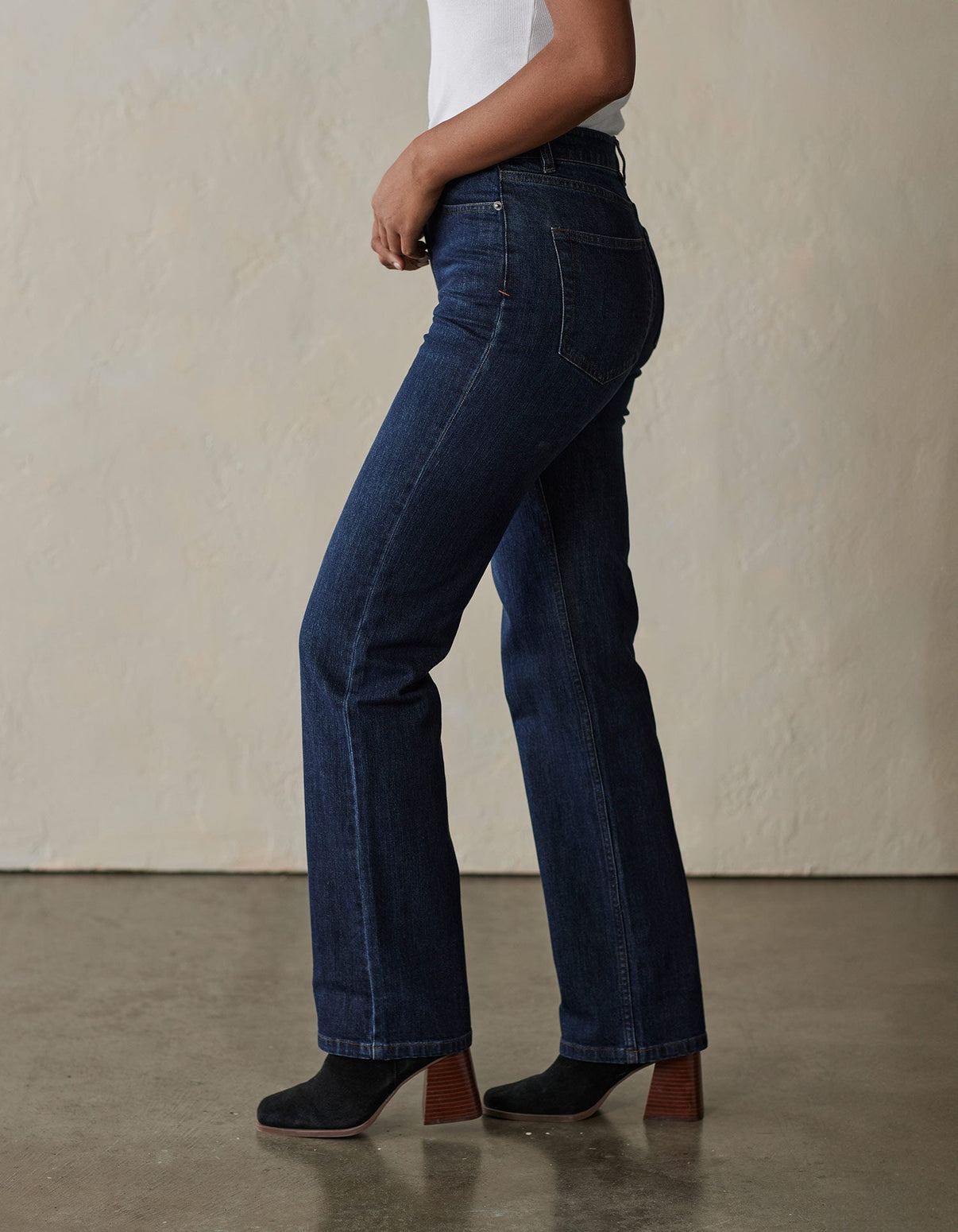 THE HIGH RISE DENIM STRAIGHT LEG JEAN - WASHED BLACK