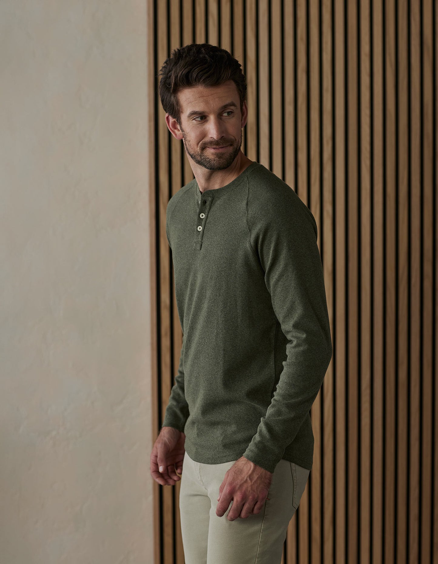 Puremeso Everyday Henley in Oakmoss