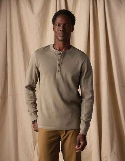 Vintage Thermal Mountain Henley in Moss