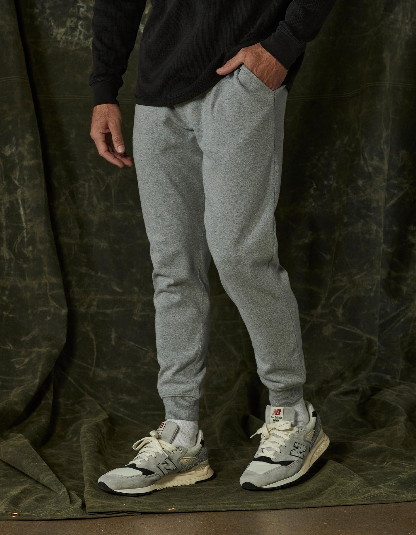 Puremeso Everyday Jogger in Athletic Grey