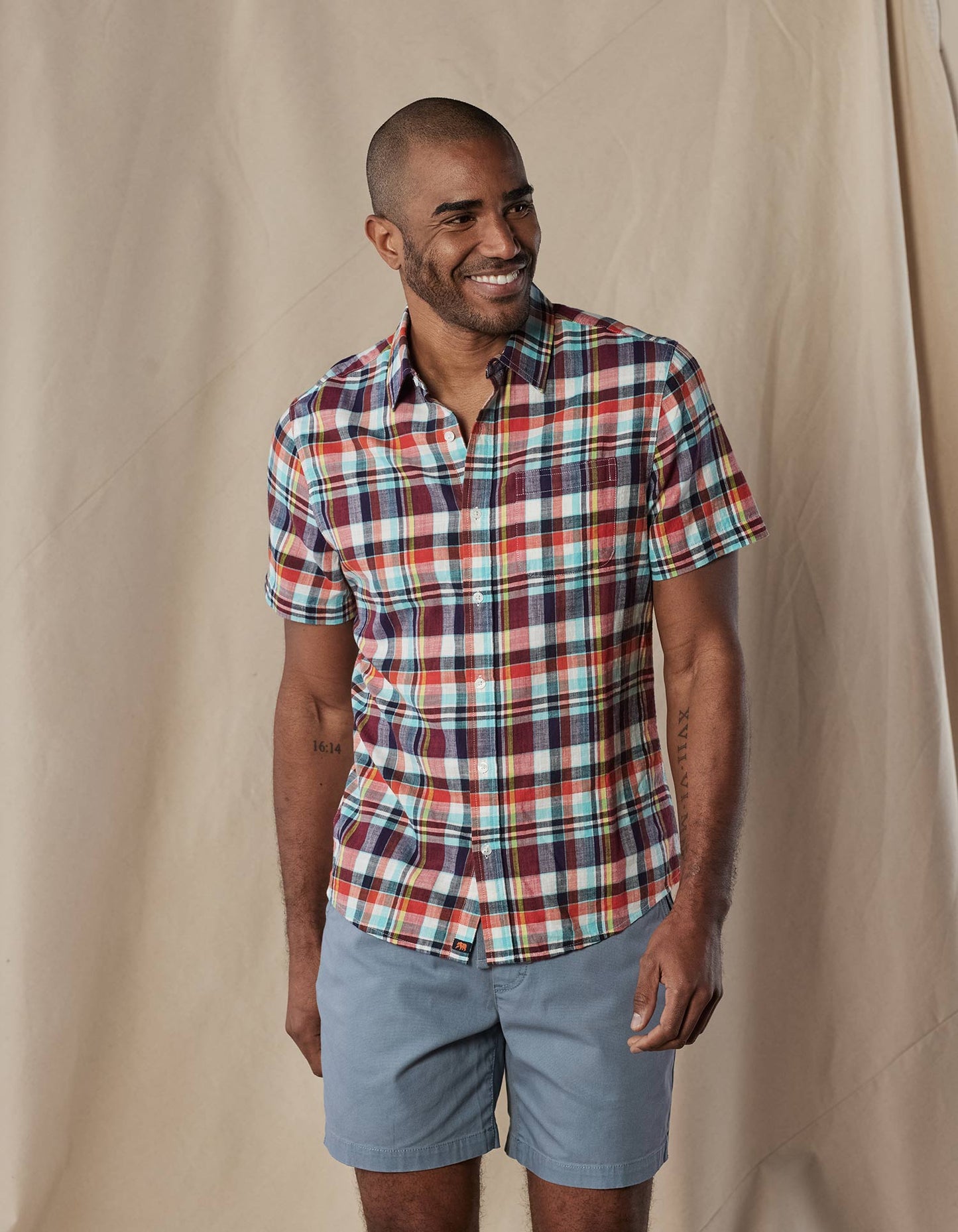 Jasper Short Sleeve Button Down Shirt in Vintage Red Plaid