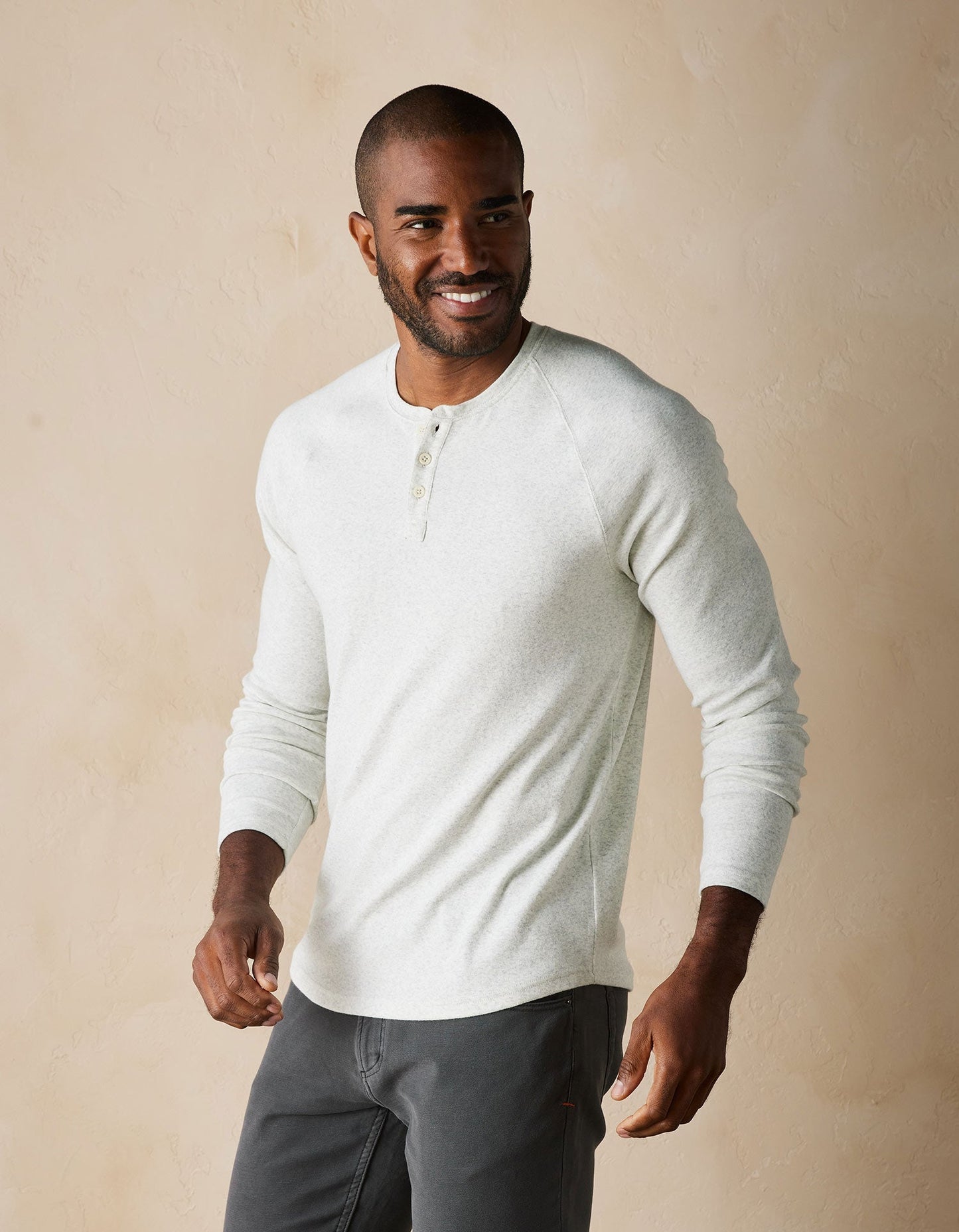 Puremeso Everyday Henley in Stone