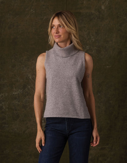 Arvada Hi-Neck Sweater Tank in Heather Grey