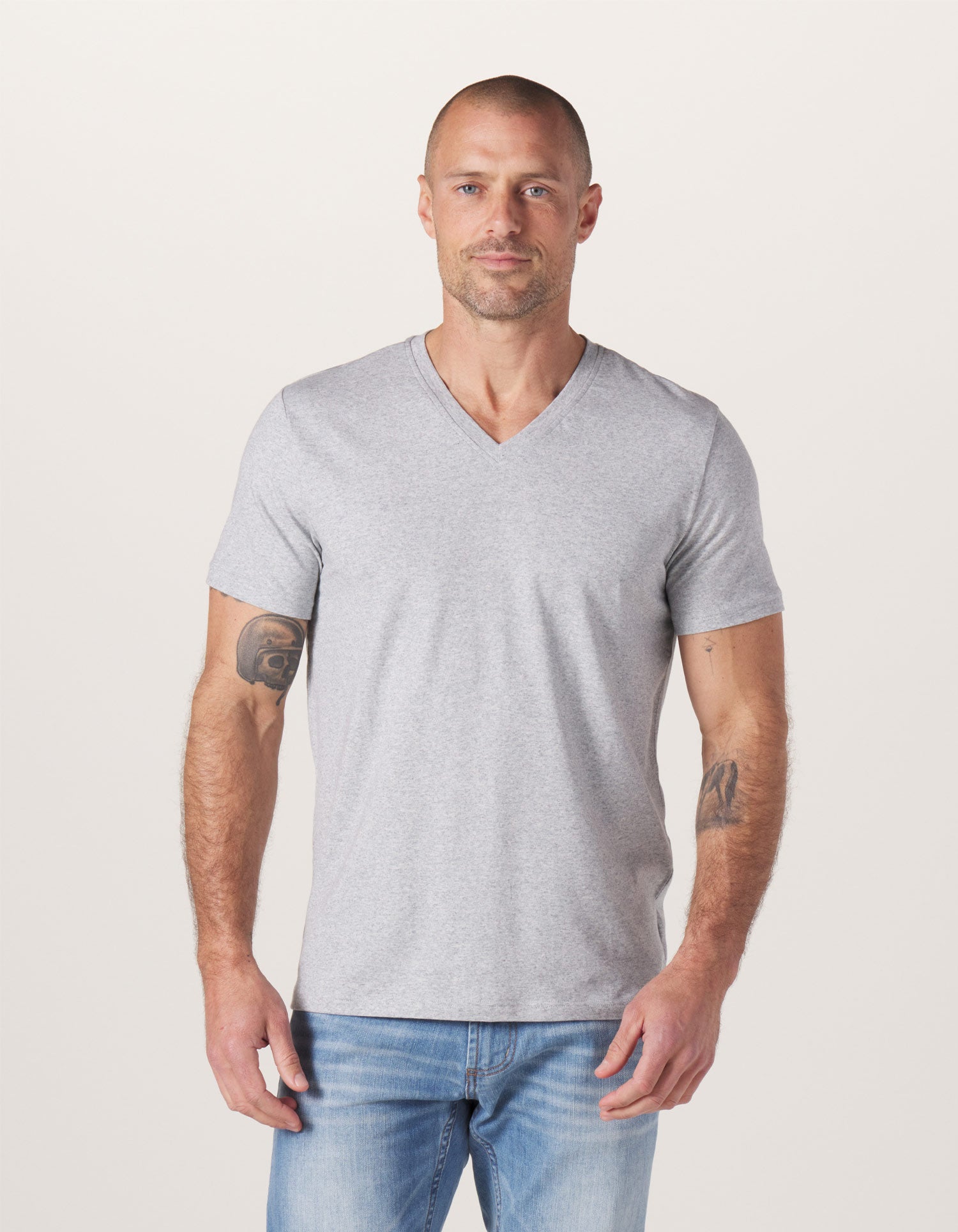 Active Puremeso V-Neck T-Shirt