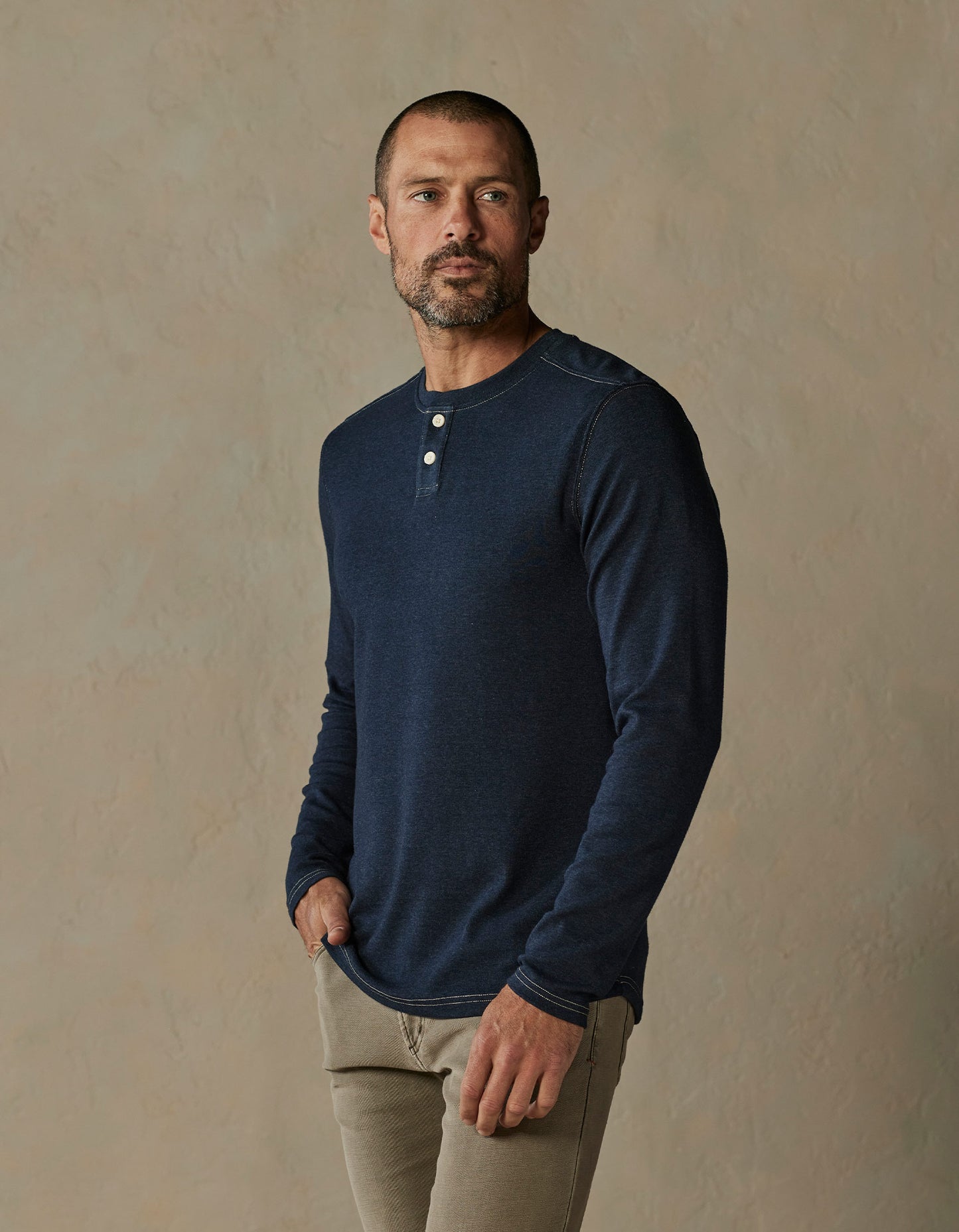 Puremeso Two Button Henley in Normal Navy