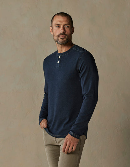 Puremeso Two Button Henley in Normal Navy