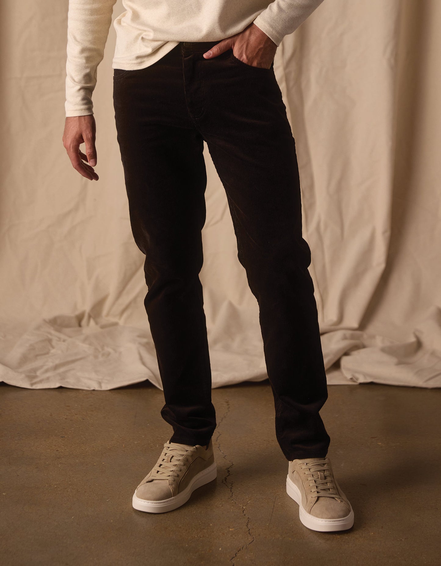 Comfort Cord Pant in Dark Brown