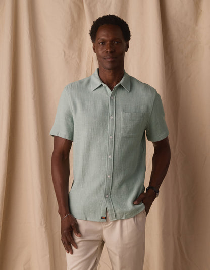 Freshwater Short Sleeve Button Up Shirt in Ocean Surf Spray