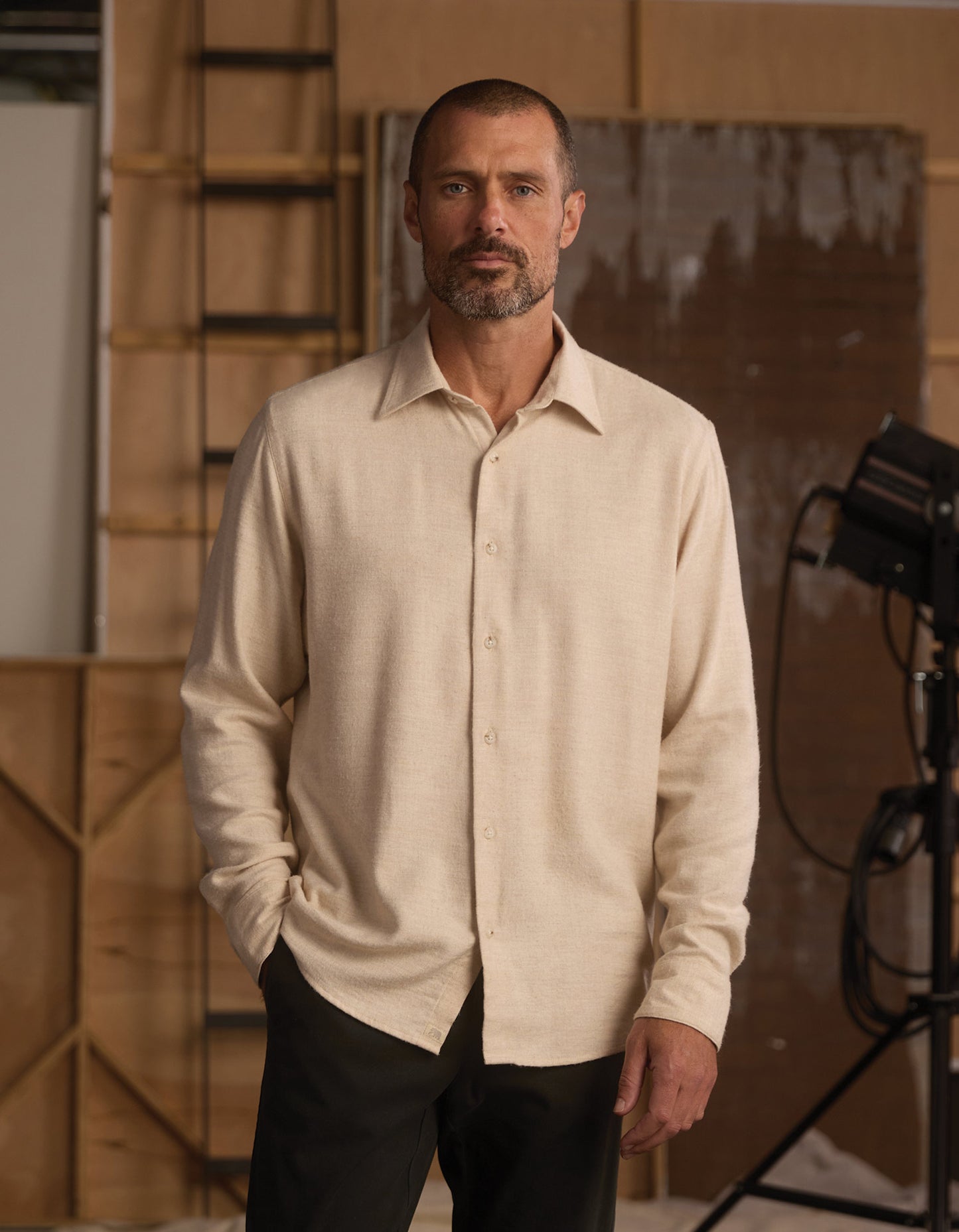 Owen Lightweight Button Up in Fossil