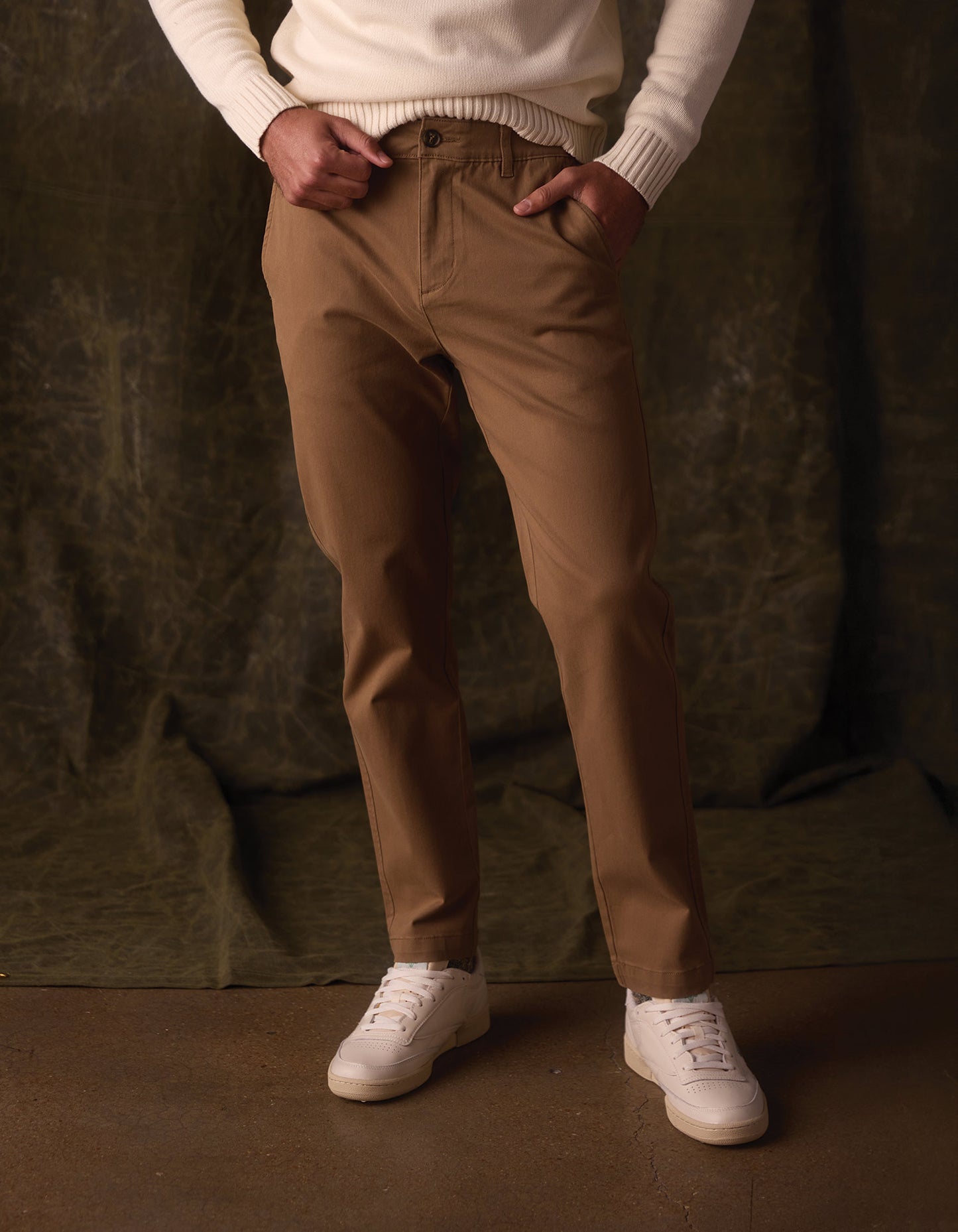 Normal Stretch Straight Chino in Russet