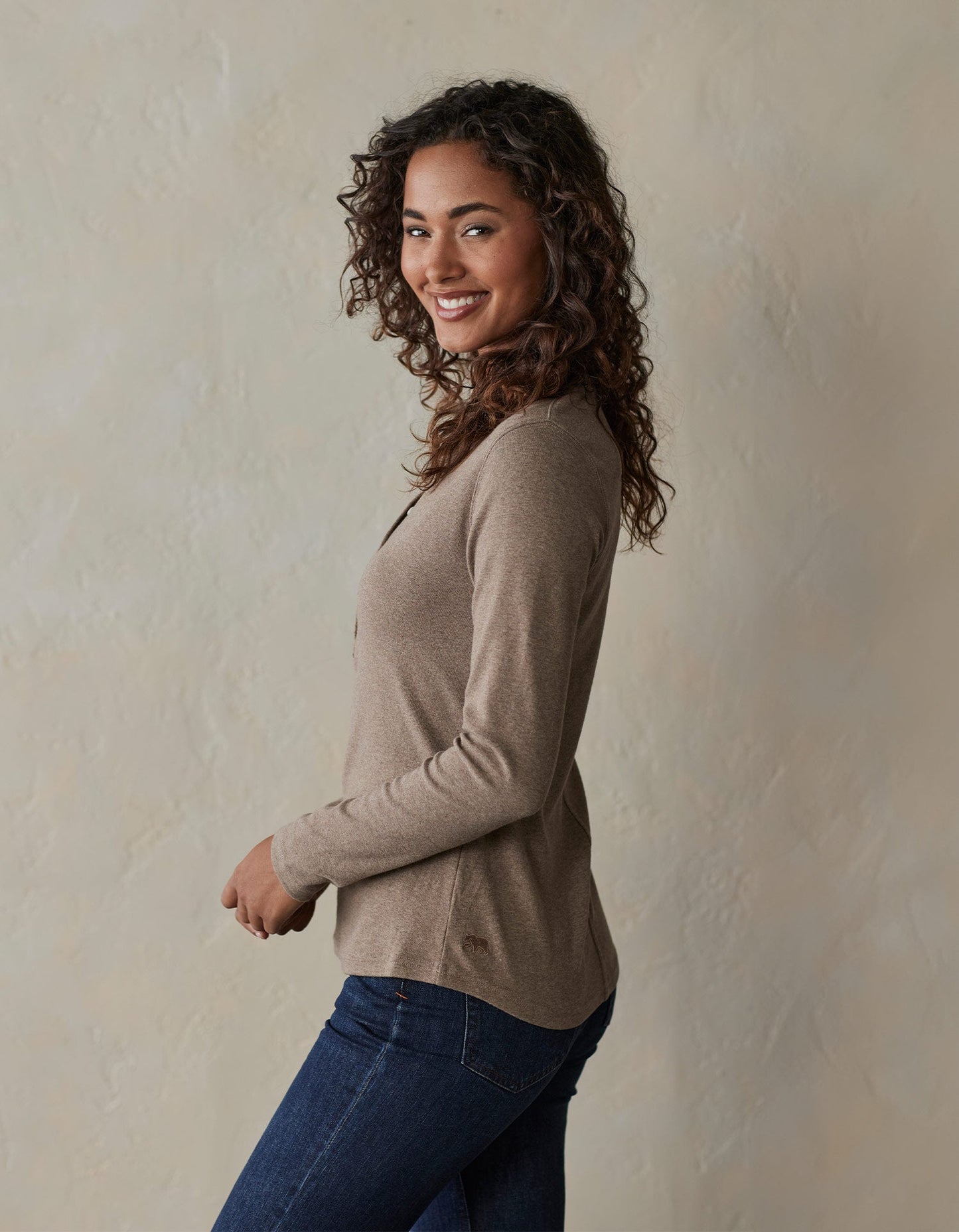 Women's Puremeso Henley in Taupe