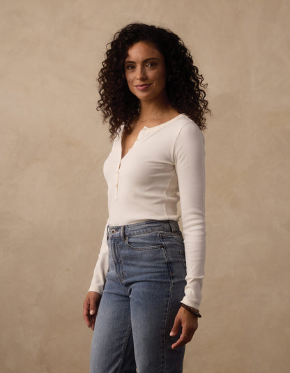 Normal Rib Henley in Ecru