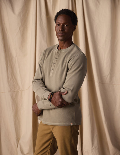 Vintage Thermal Mountain Henley in Moss