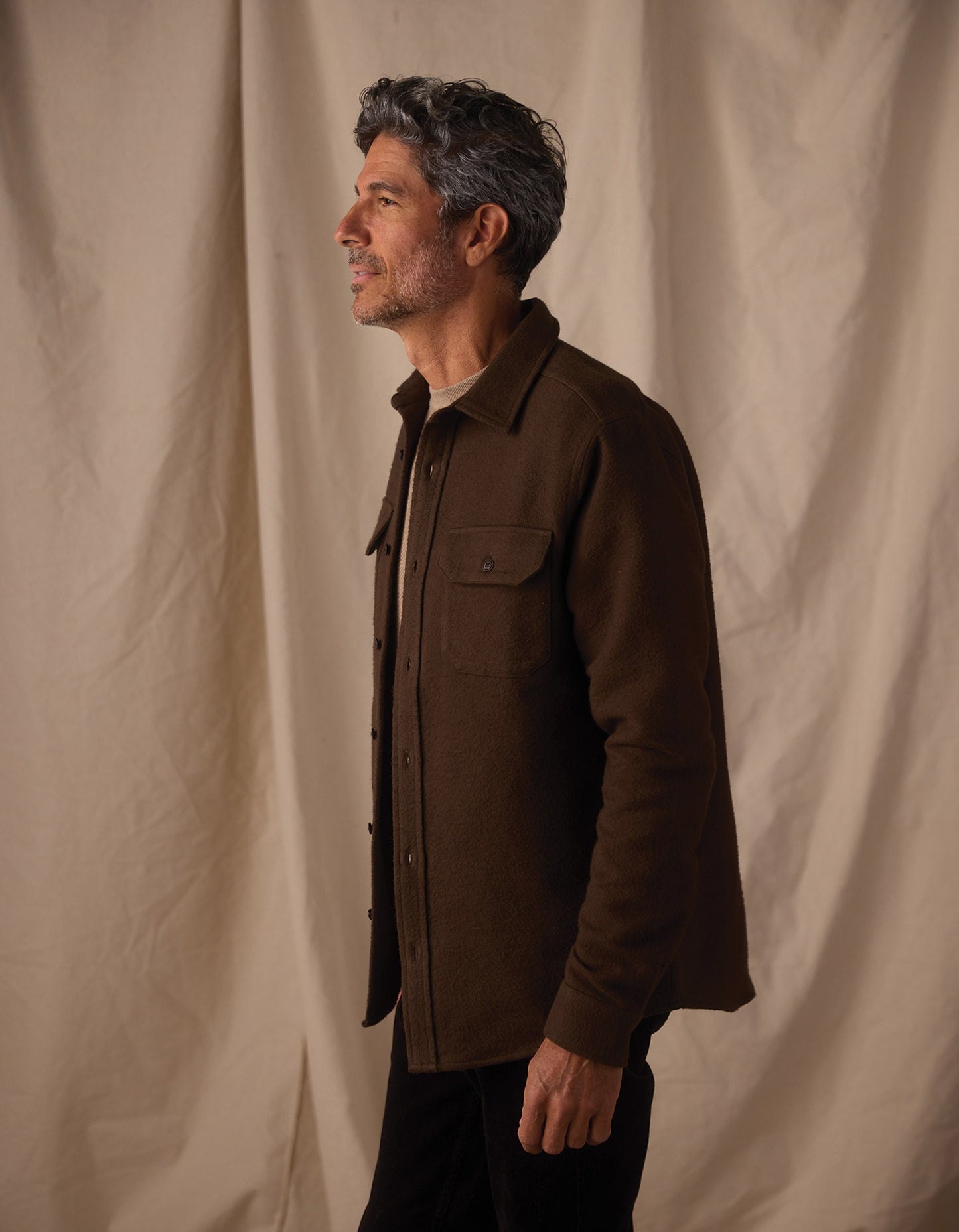 Heavyweight Chamois Overshirt in Dark Brown