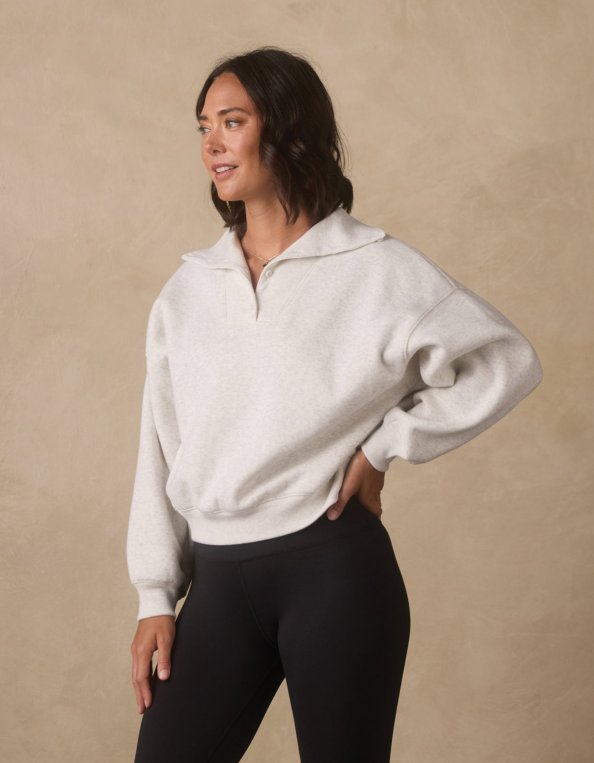 Normal Fleece Buttoned Popover in Stone
