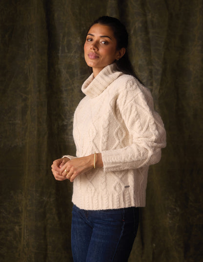 Marianna Cable Knit Sweater in Cream