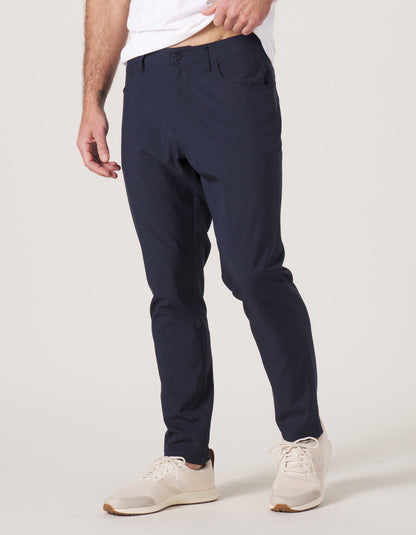 Hybrid Pant in Normal Navy