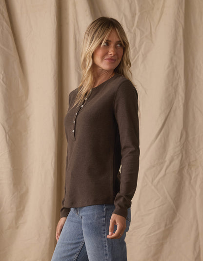 Women's Puremeso Henley in Ash Brown