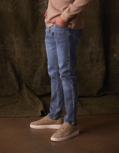 Normal Slim Jean in Medium Greyson Wash