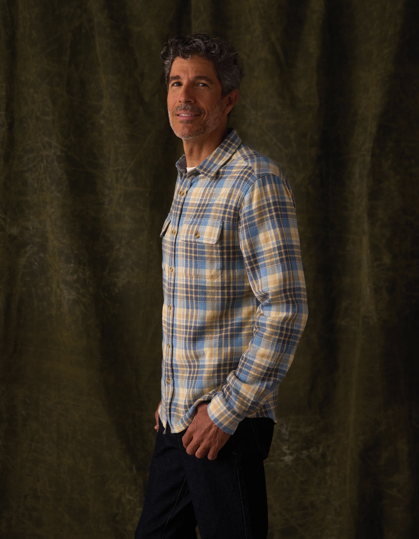 Mountain Overshirt in Vintage Blue Plaid