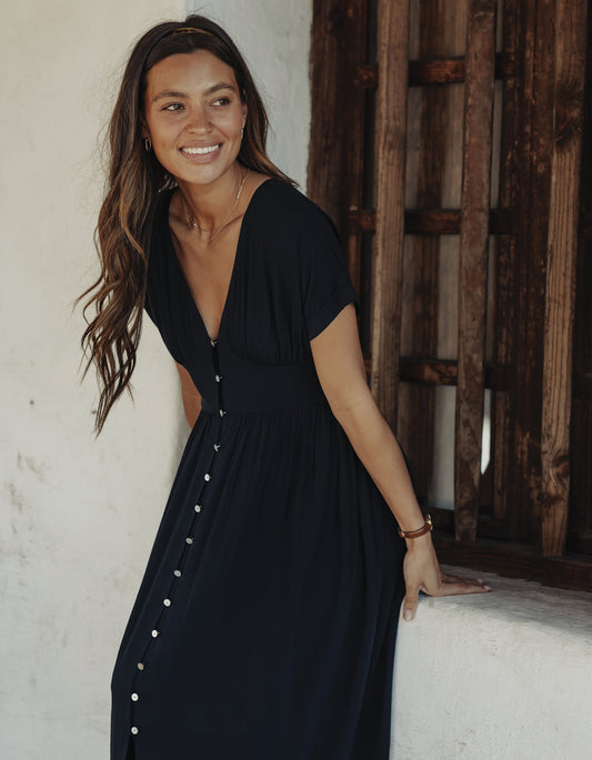 Aria Crepe Midi Dress in Black