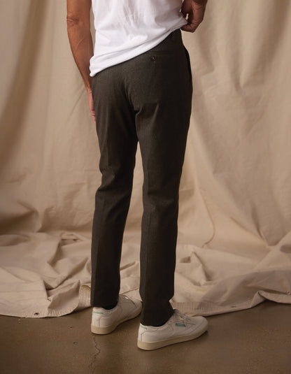 Normal Trouser in Dark Olive