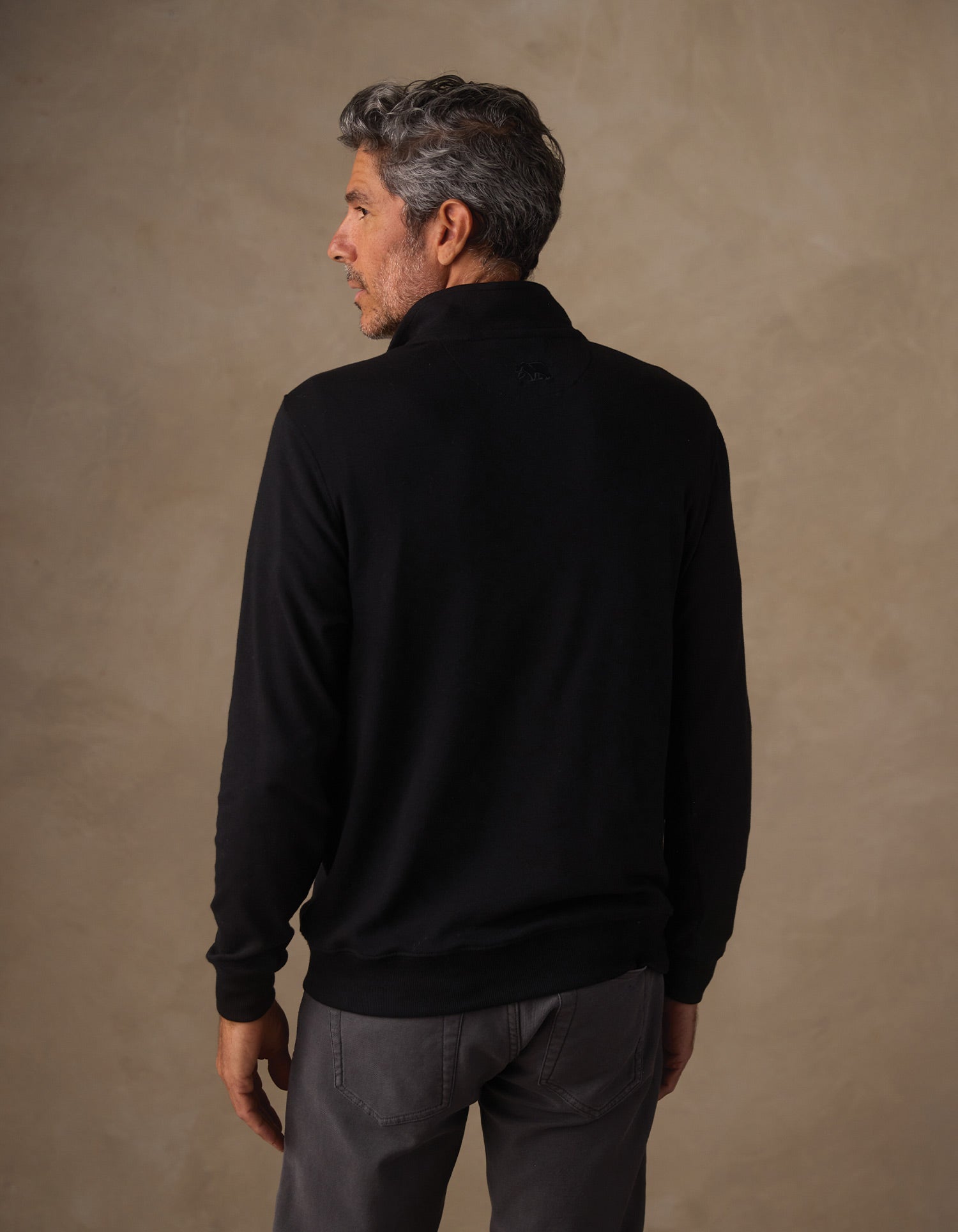 Puremeso Weekend Quarter Zip in Black – The Normal Brand