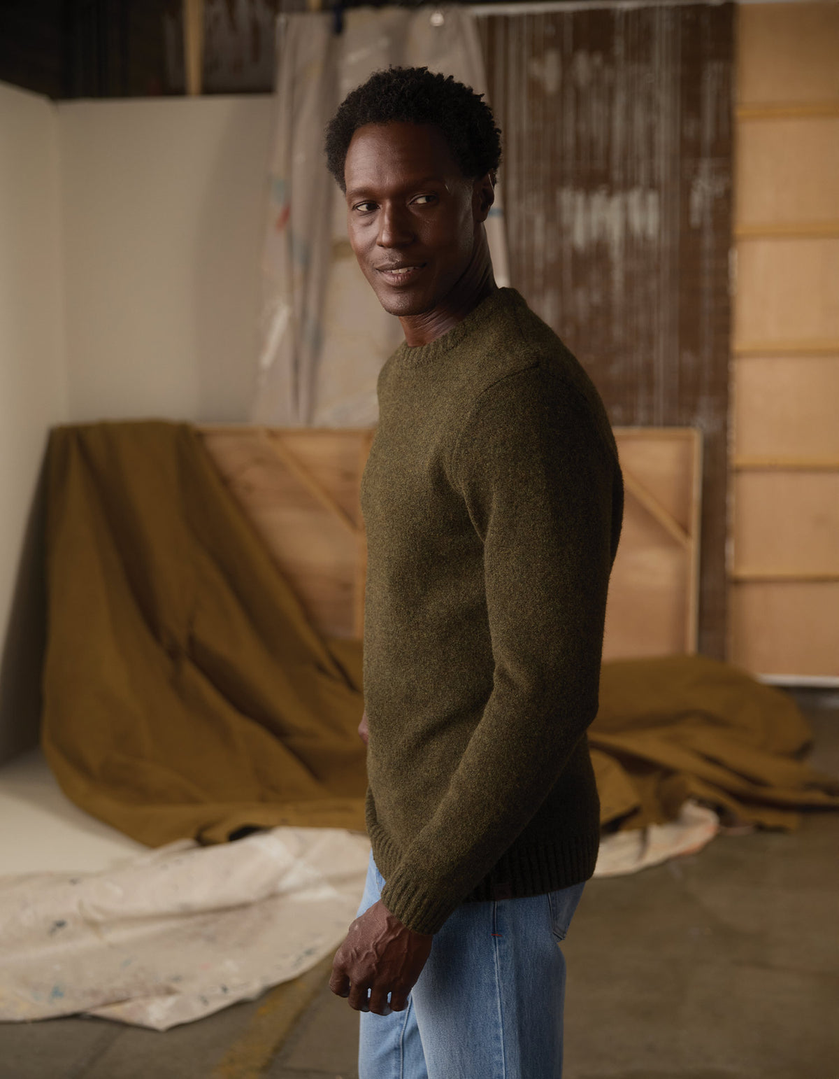 Homebound Crewneck Sweater in Olive